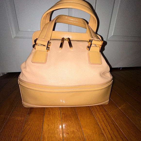 Elegant Beige Handbag